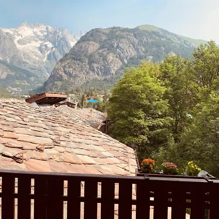 Mansardacourmayeur 쿠르마예