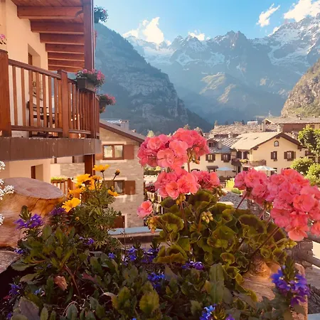 Mansardacourmayeur * Courmayeur