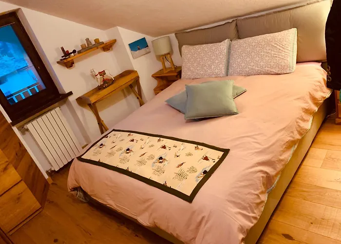 Mansardacourmayeur Apartment